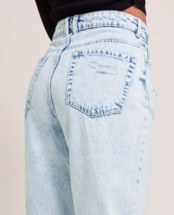 PIMKIE Jean Mom Trashé -Urban Soldes 141294 B22A06 portrait HD 6
