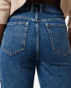 PIMKIE Jean Mom Taille Haute -Urban Soldes 141502 683A06 portrait HD 4