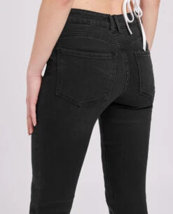PIMKIE Jean Slim Effet Délavé -Urban Soldes 141643 899A08 portrait HD 6