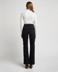 PIMKIE Jean évasé -Urban Soldes 141755 899A08 portrait HD 4