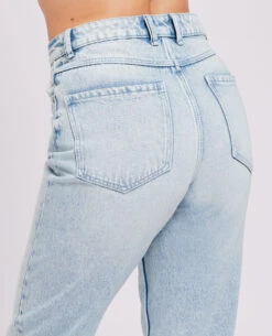 PIMKIE Jean Droit Effet Délavé -Urban Soldes 141762 B21A06 portrait HD 6