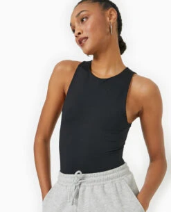 PIMKIE Body Sans Manches -Urban Soldes 408987 899A08 portrait HD 5