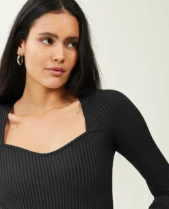 PIMKIE Body Maille Côtelée Encolure Cœur -Urban Soldes 409752 899A08 portrait HD 5