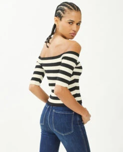 PIMKIE Top Encolure Bardot -Urban Soldes 409767 924C28 portrait HD 4