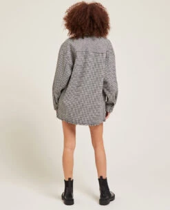 PIMKIE Surchemise En Tweed -Urban Soldes 562628 899A08 portrait HD 4