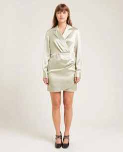 PIMKIE Robe Courte Cache-cœur En Satin -Urban Soldes 781863 933A07 portrait HD 3