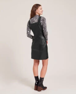 PIMKIE Robe Courte En Simili Cuir -Urban Soldes 781900 899A08 portrait HD 4