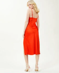 PIMKIE Robe Longue Satinée -Urban Soldes 781934 183A01 portrait HD 4