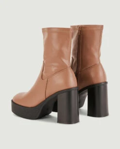 PIMKIE Boots Plateformes Talons Hauts -Urban Soldes 919522 D17A07 portrait HD 4