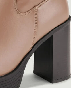 PIMKIE Boots Plateformes Talons Hauts -Urban Soldes 919522 D17A07 portrait HD 5