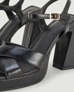 PIMKIE Sandales Plateforme Talons Trapèze -Urban Soldes 919657 899A08 portrait HD 5